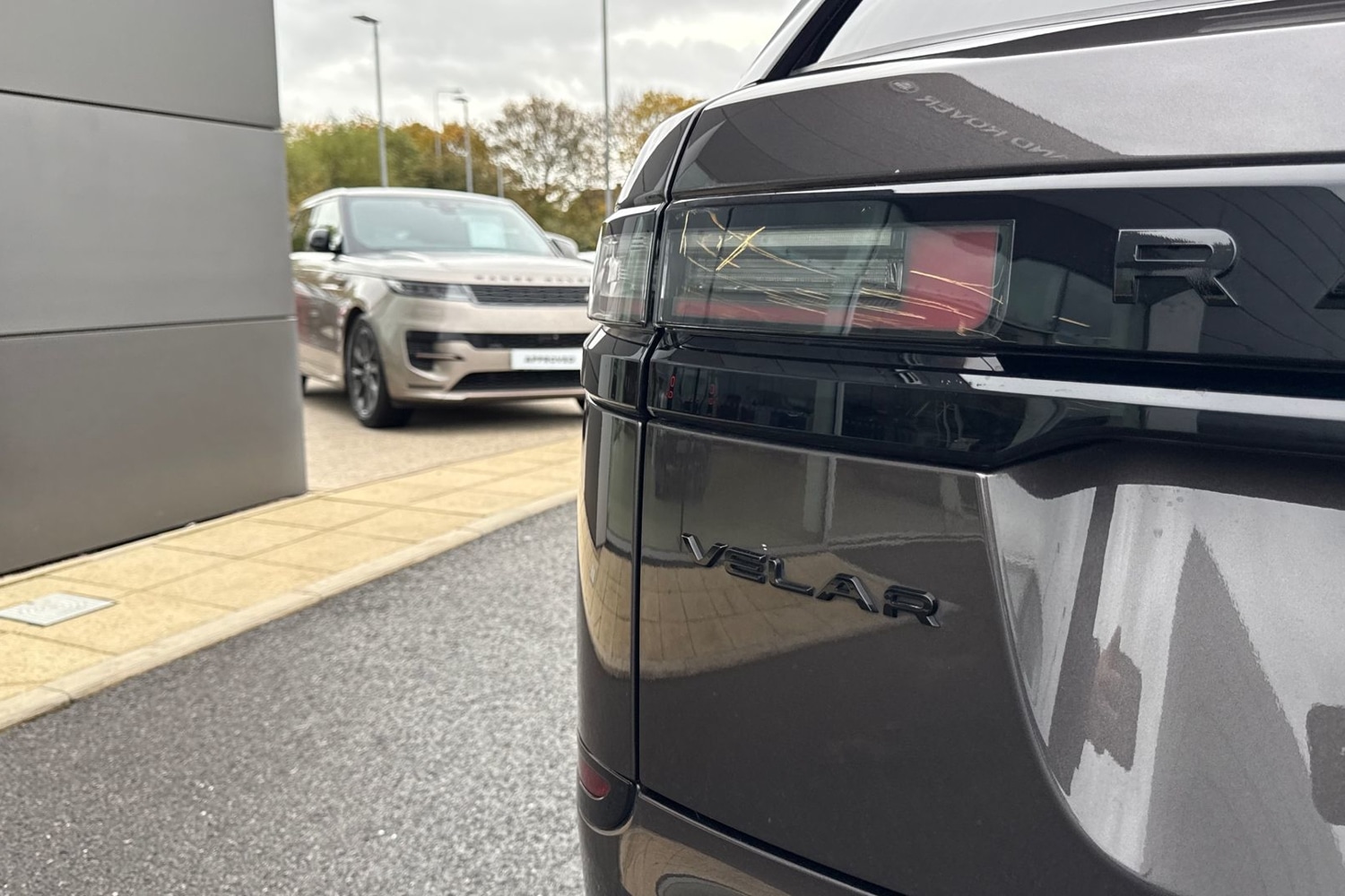 Used Land Rover Range Rover Velar 2023 for sale - 76476112: Photo 27