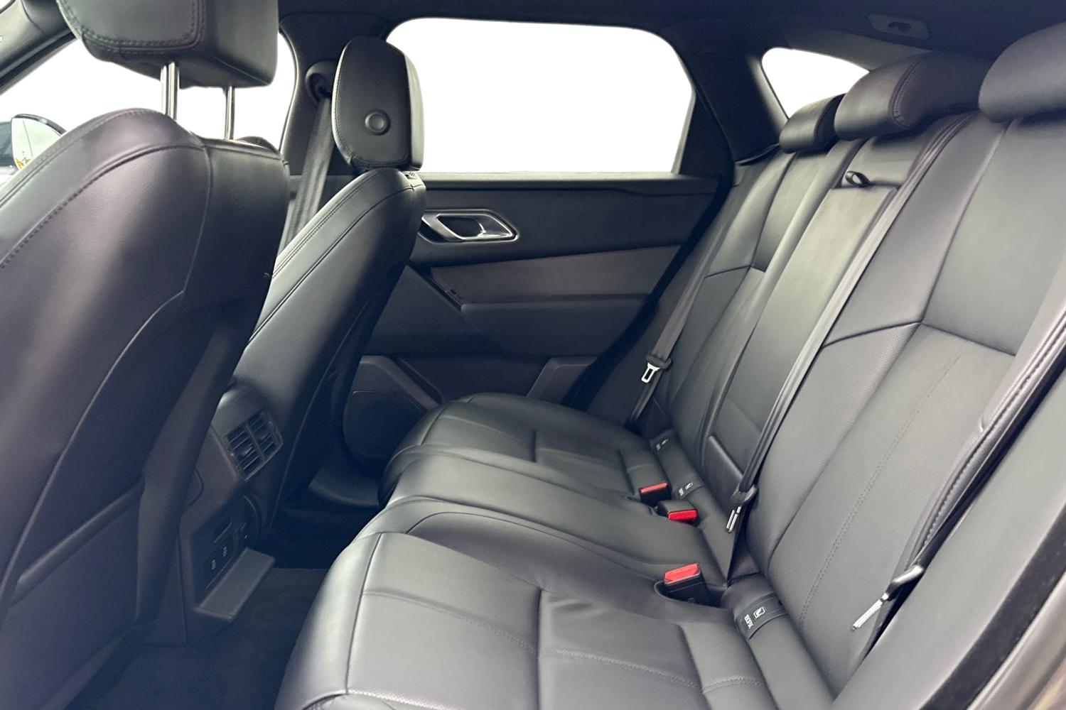 Used Land Rover Range Rover Velar 2023 for sale - 76476112: Photo 4