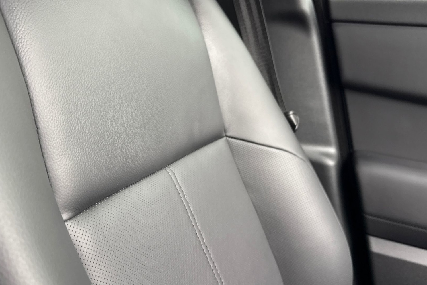 Used Land Rover Range Rover Velar 2023 for sale - 76476112: Photo 48