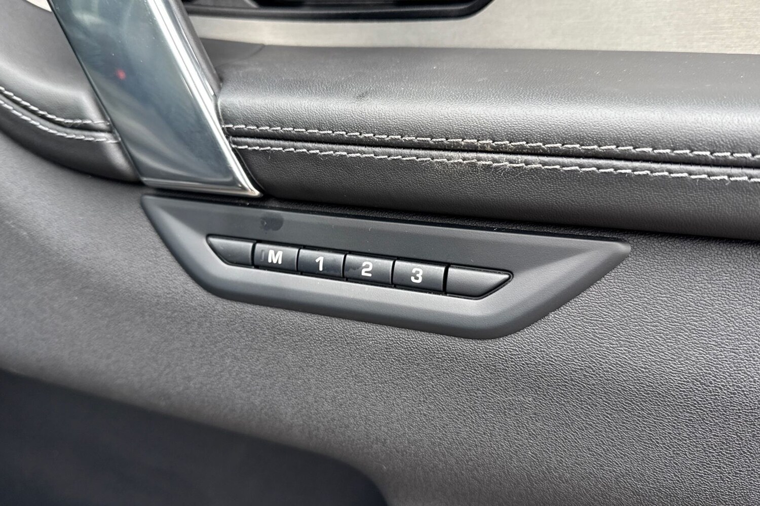 Used Land Rover Discovery Sport 2023 for sale - 76065158: Photo 36