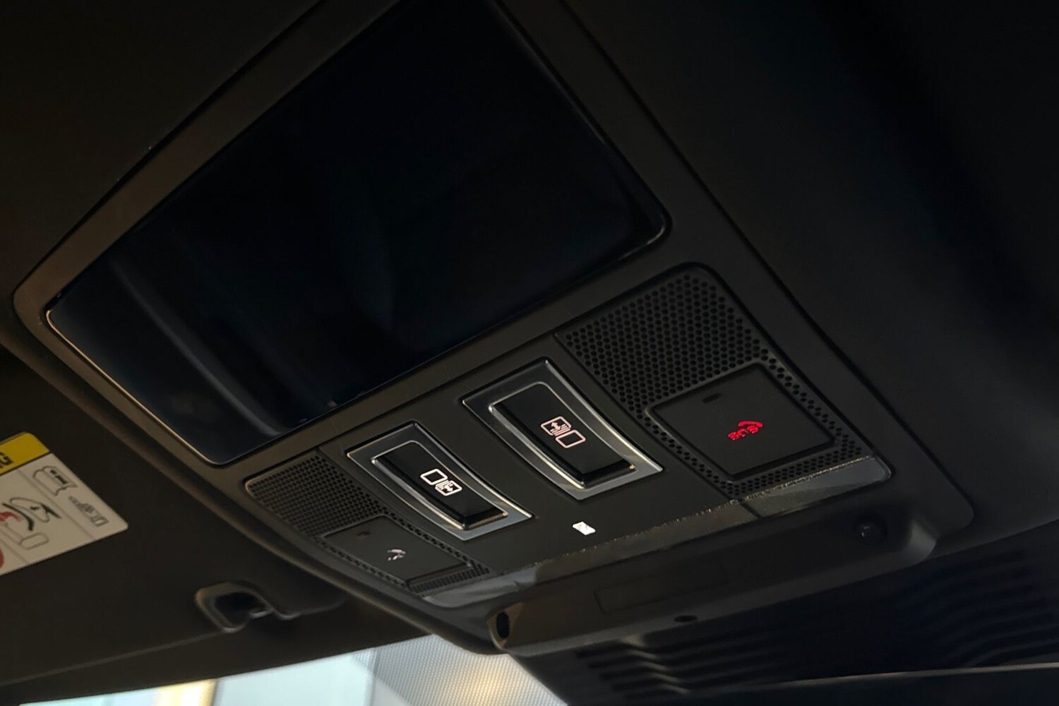 Used Land Rover Discovery 2023 for sale - 76662258: Photo 24