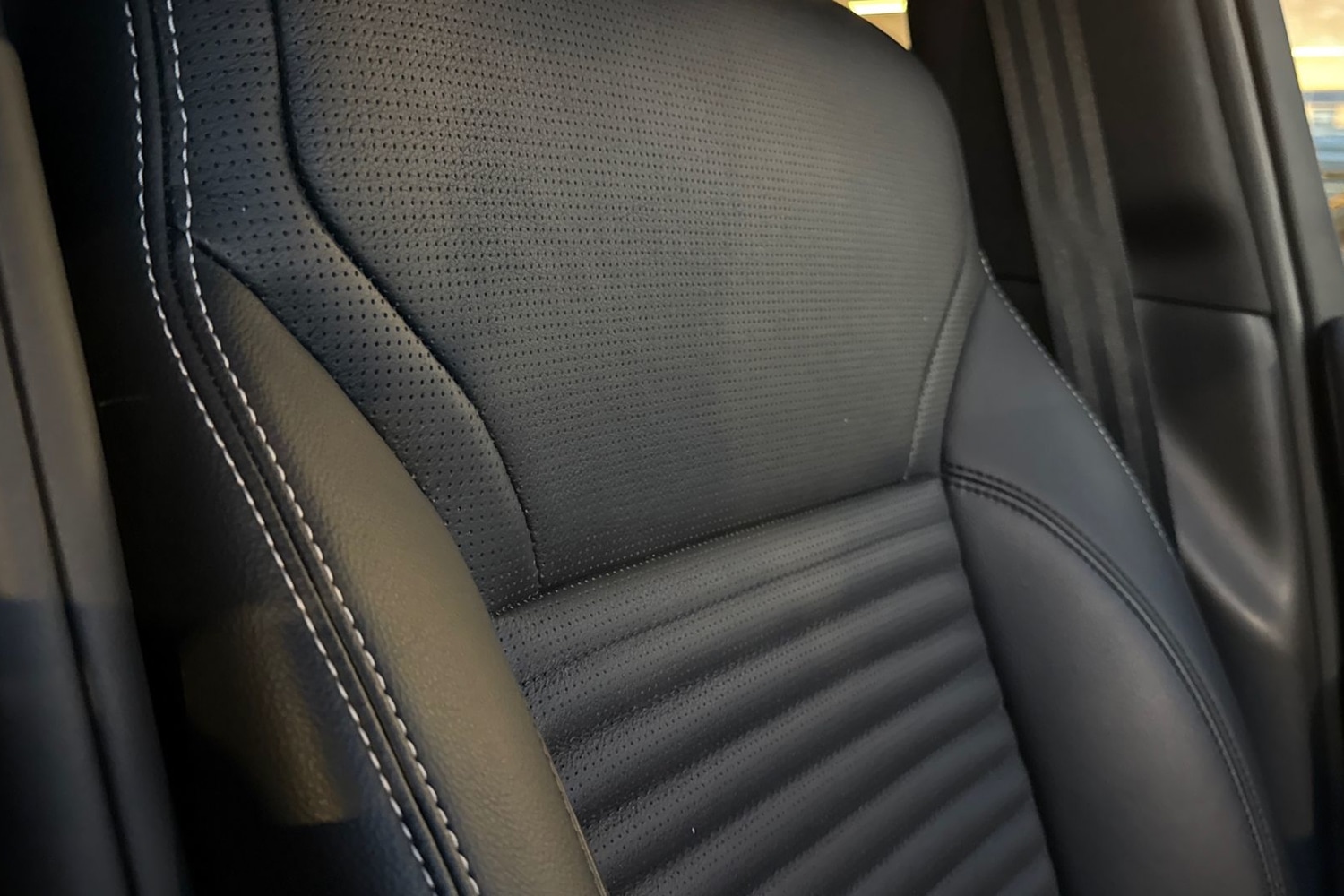 Used Land Rover Discovery 2023 for sale - 76662258: Photo 45