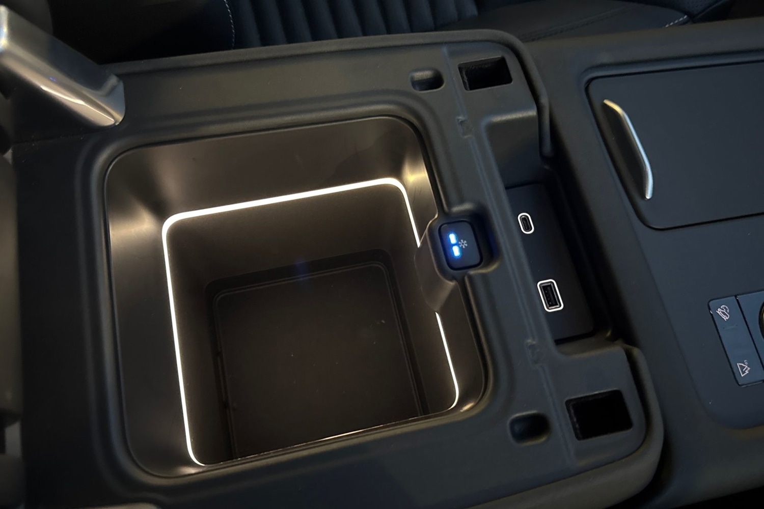 Used Land Rover Discovery 2023 for sale - 76662258: Photo 48