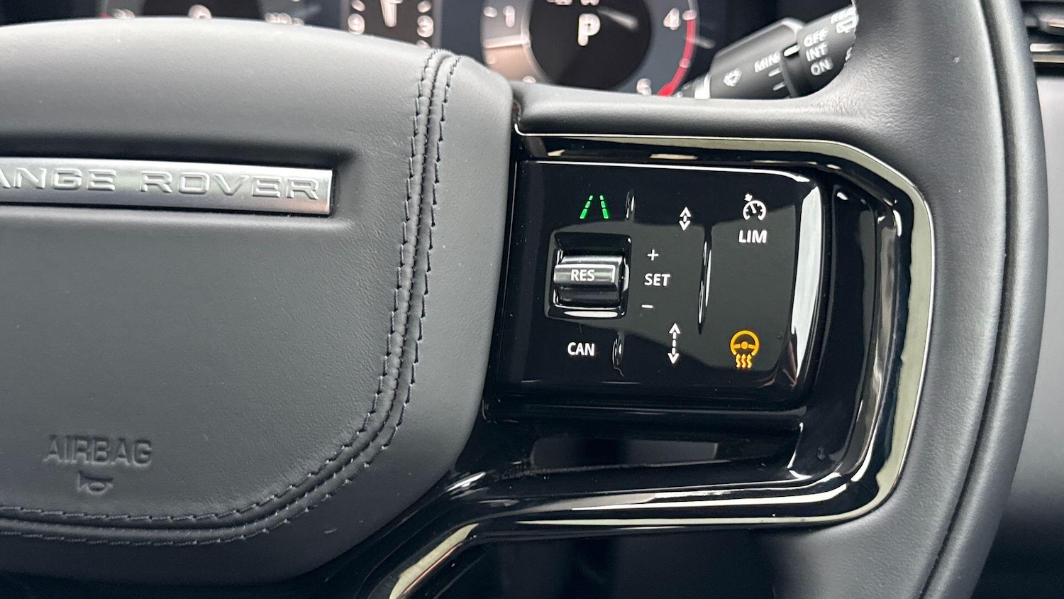 Used Land Rover Range Rover Velar 2025 for sale - 77608256: Photo 31