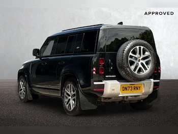 Used Land Rover Defender 110 2023 for sale - 78864534: Photo