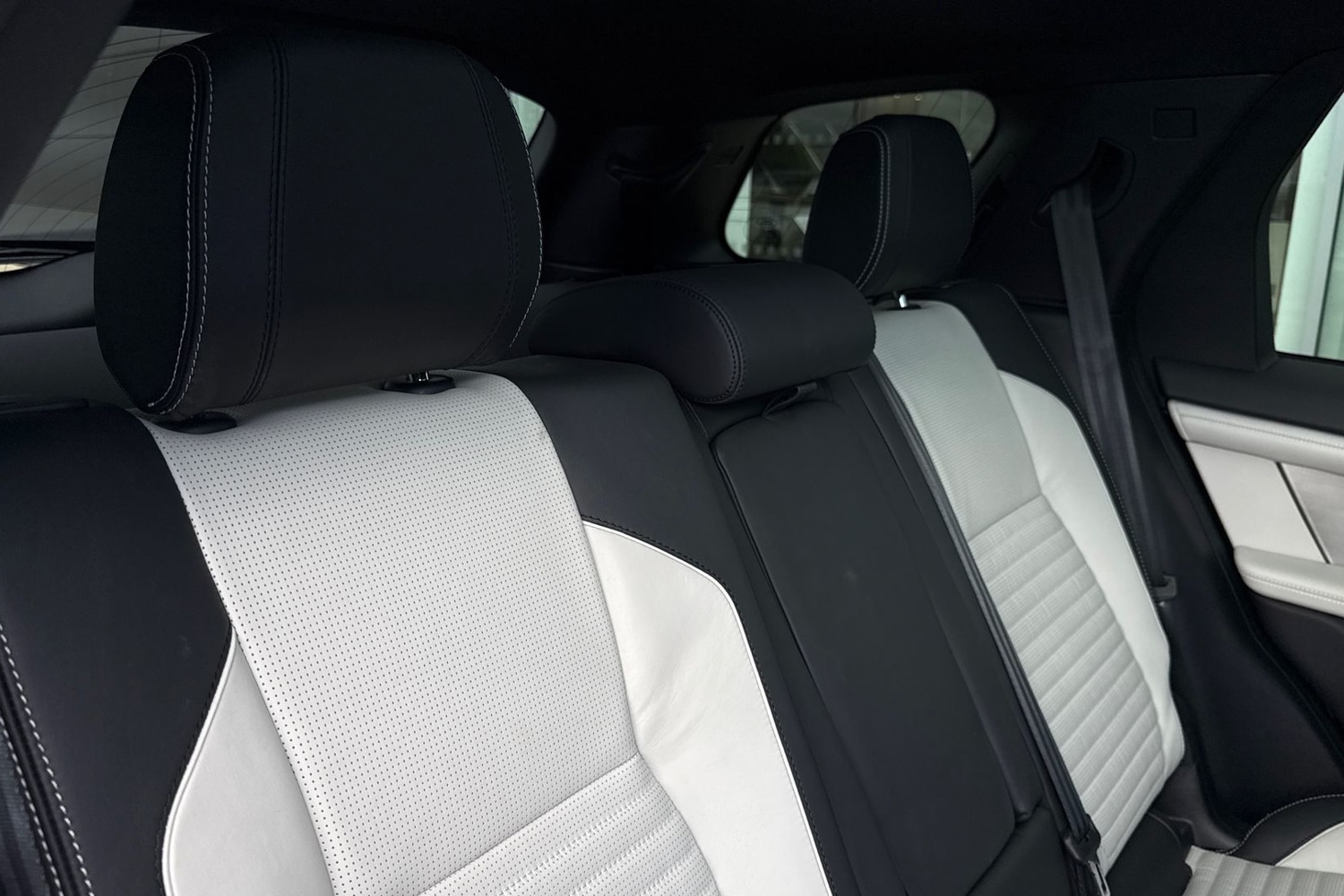 Used Land Rover Discovery Sport 2024 for sale - 76065318: Photo 37