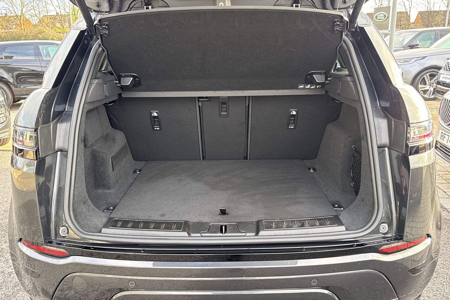 Used Land Rover Range Rover Evoque 2024 for sale - 76916540: Photo 11