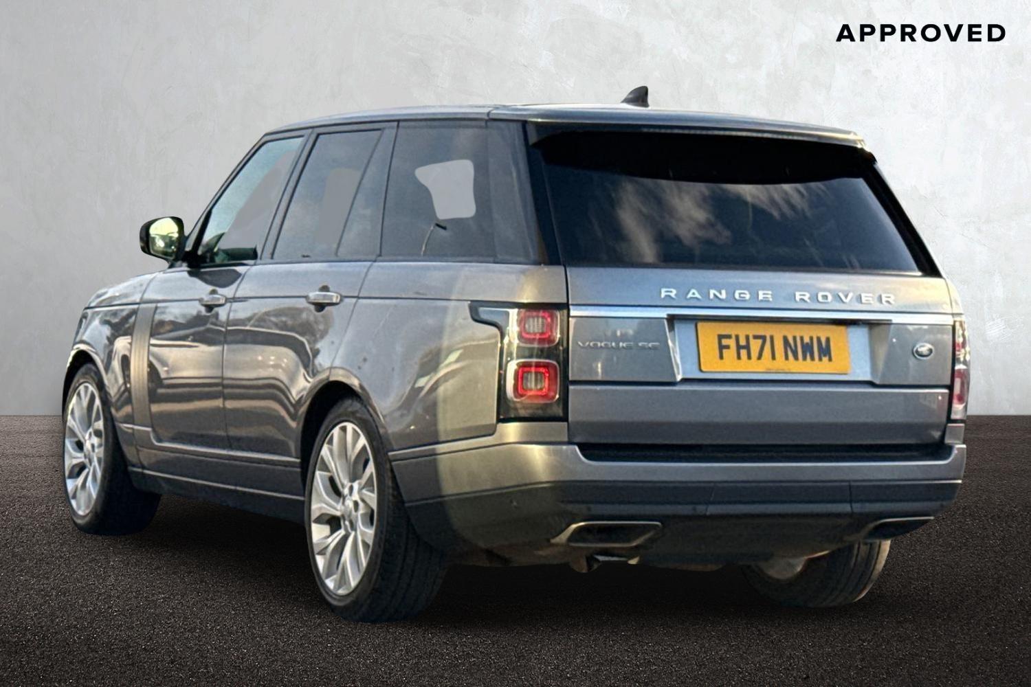 Used Land Rover Range Rover 2021 for sale - 76654059: Photo 2