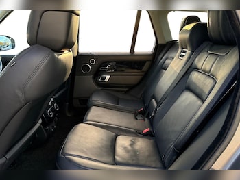 Used Land Rover Range Rover 2021 for sale - 76654059: Photo