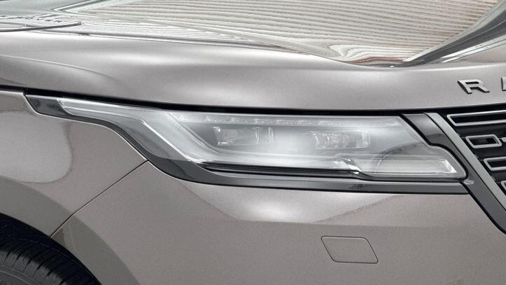 Used Land Rover Range Rover Velar 2025 for sale - 77287217: Photo 17