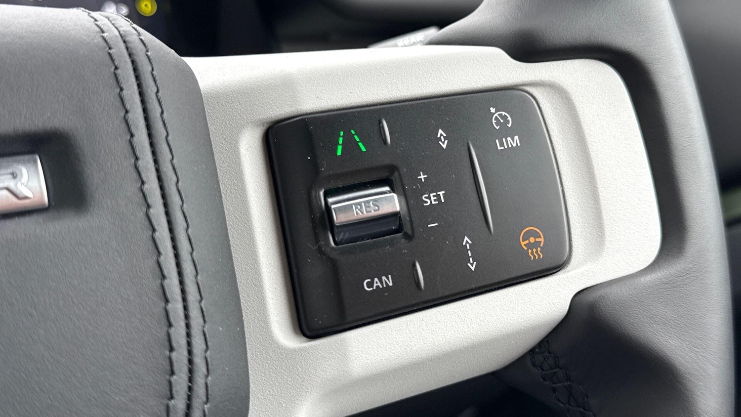 Used Land Rover Defender 110 2026 for sale - 78029486: Photo 14