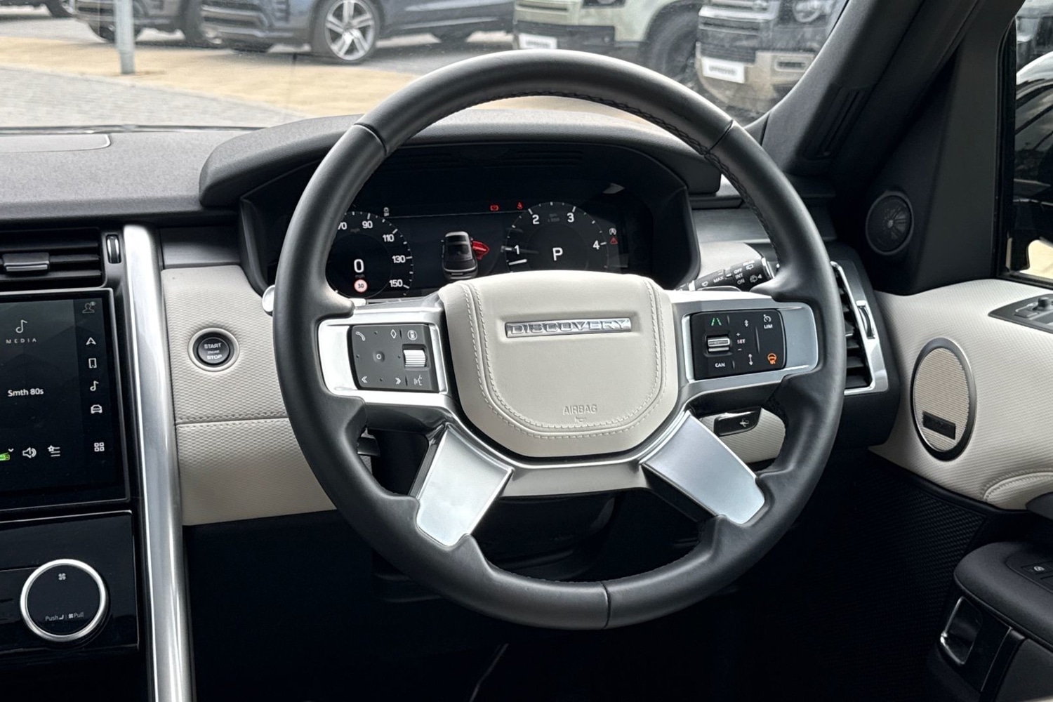 Used Land Rover Discovery 2024 for sale - 76128580: Photo 16