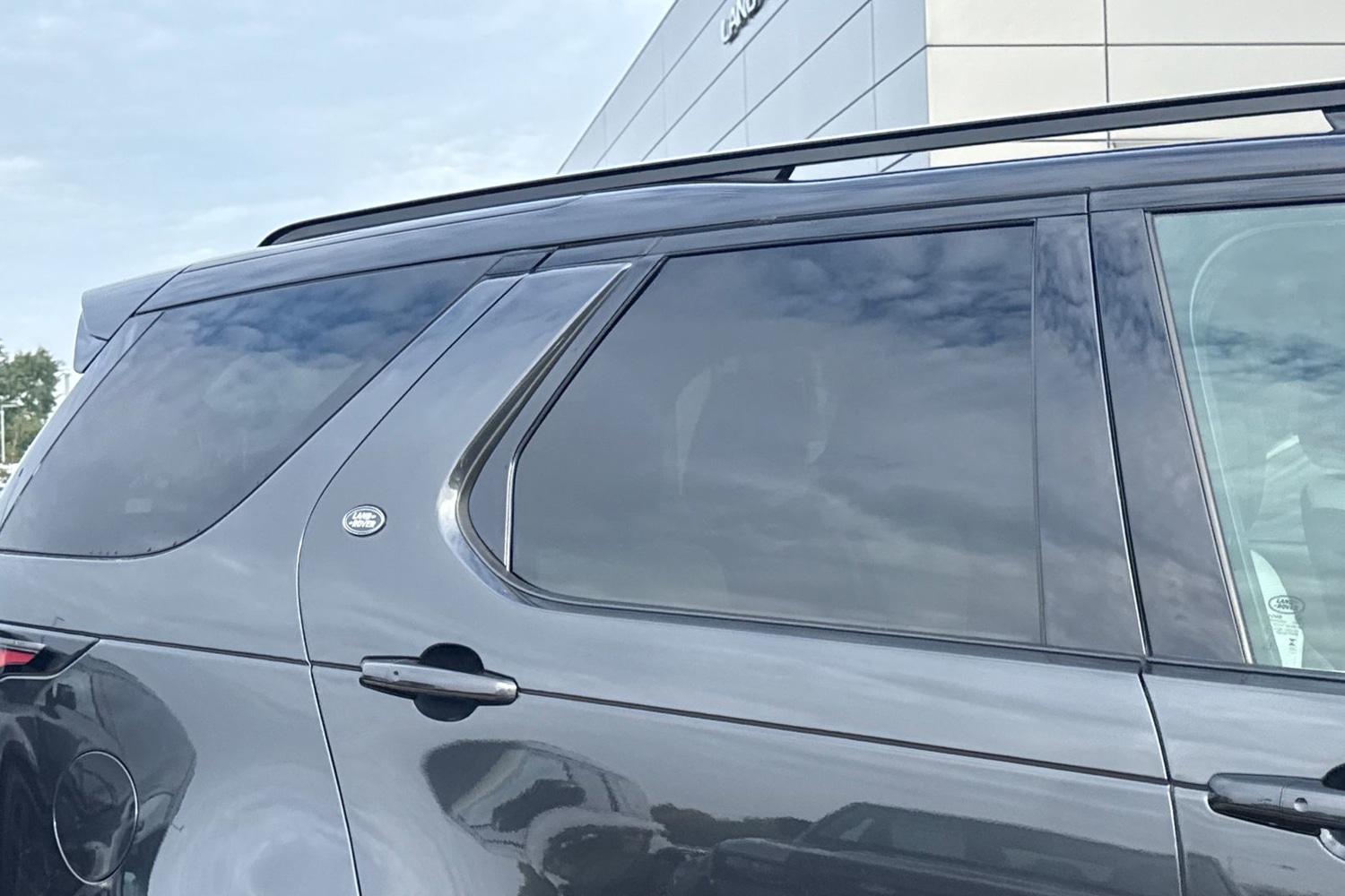 Used Land Rover Discovery 2024 for sale - 76128580: Photo 35