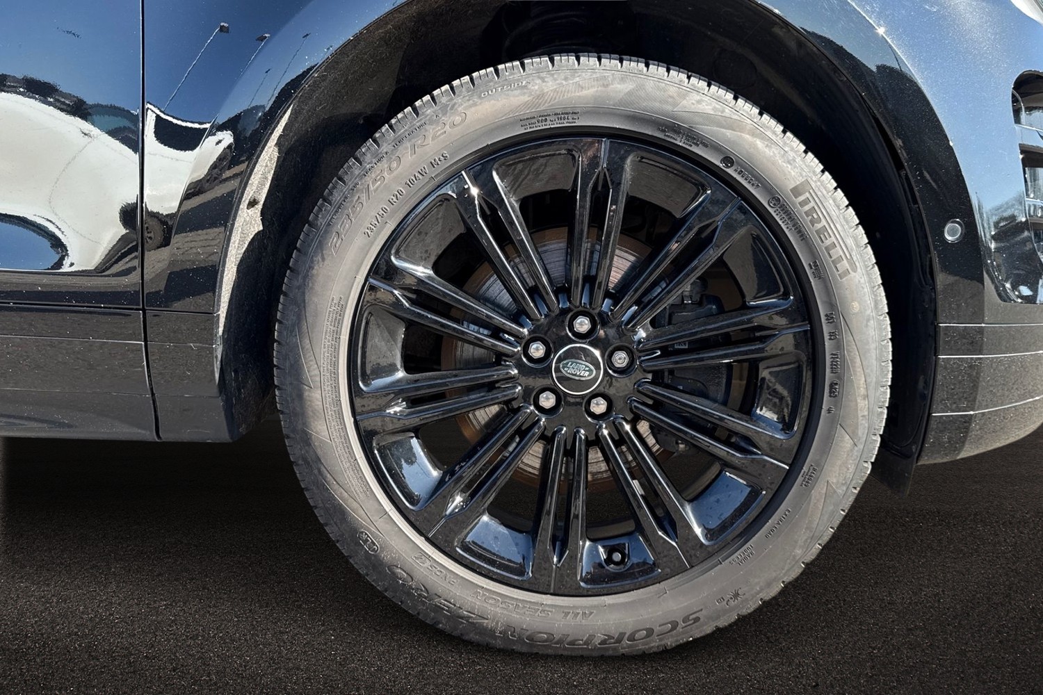 Used Land Rover Range Rover Evoque 2025 for sale - 77935637: Photo 8