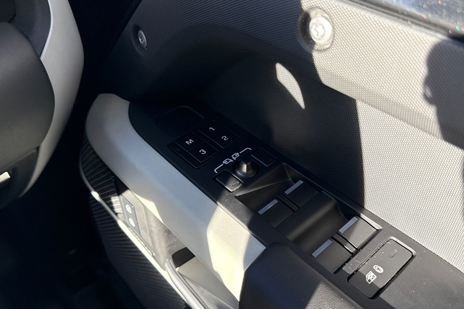 Used Land Rover Defender 110 2024 for sale - 76662255: Photo 26