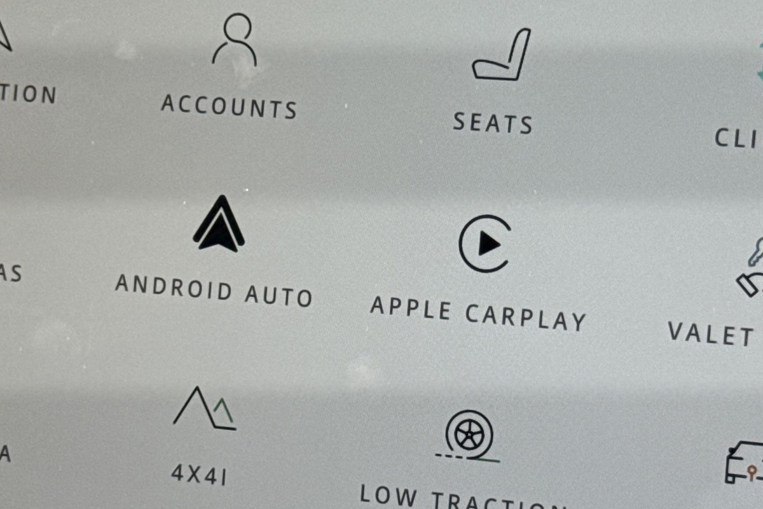 Used Land Rover Defender 110 2024 for sale - 76662255: Photo 39