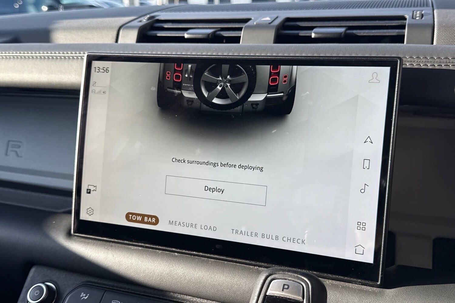 Used Land Rover Defender 110 2024 for sale - 76662255: Photo 43