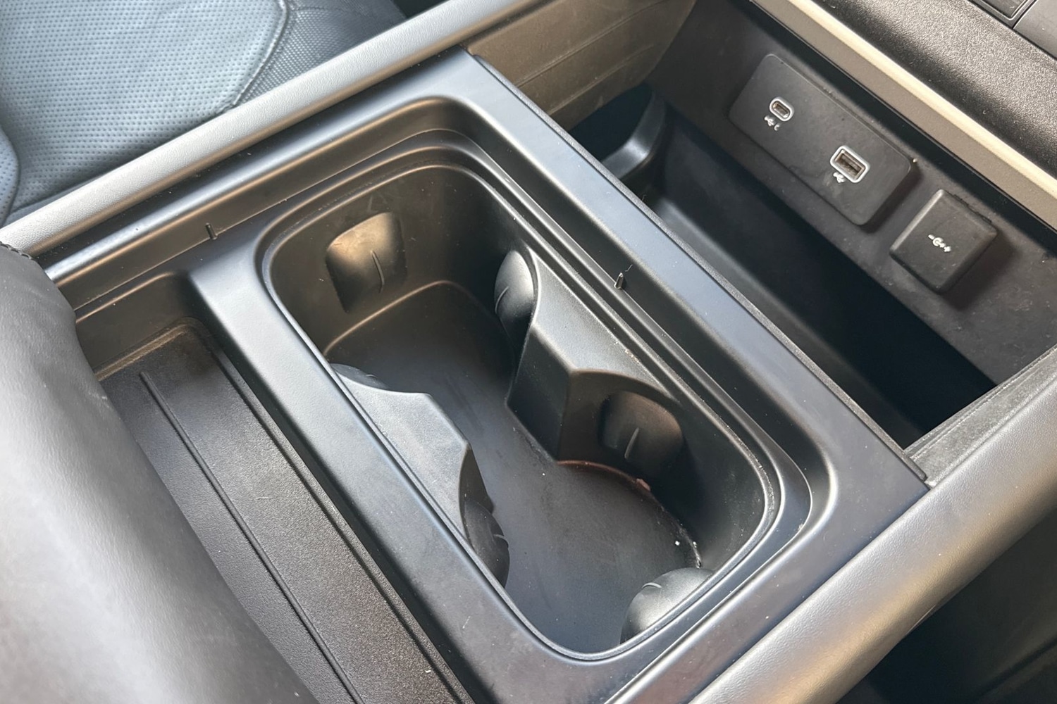 Used Land Rover Defender 110 2024 for sale - 76662255: Photo 47