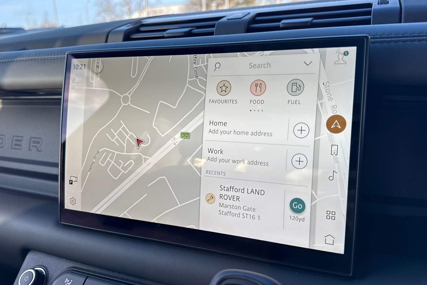 Used Land Rover Defender 2023 for sale - 77048475: Photo 11