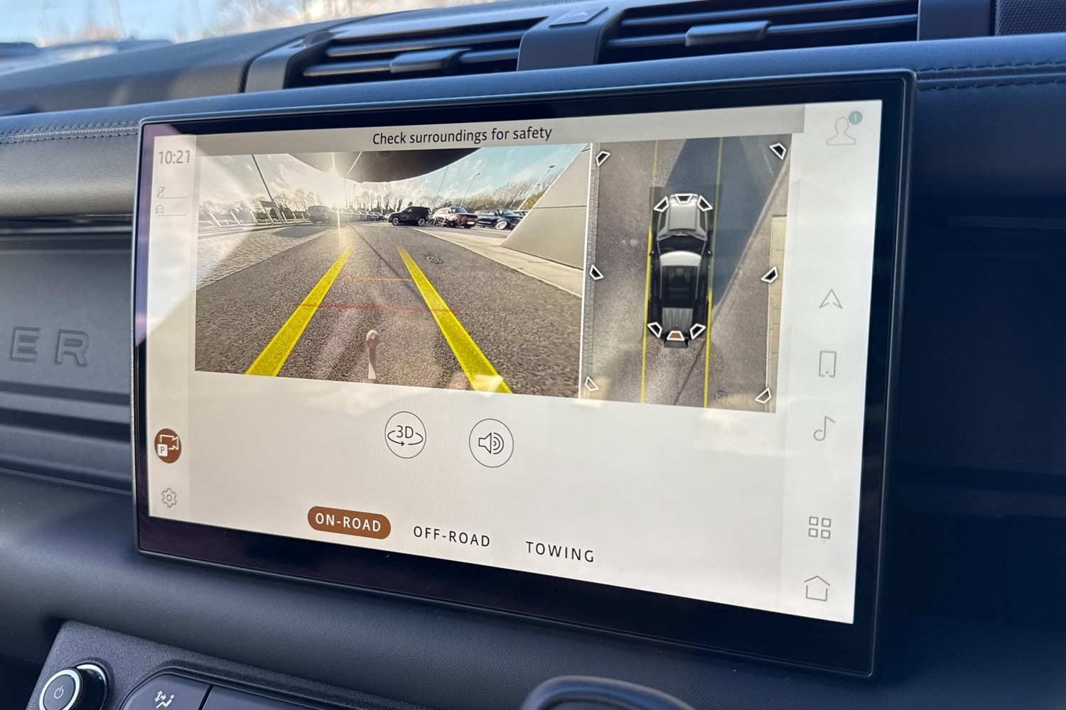 Used Land Rover Defender 2023 for sale - 77048475: Photo 12