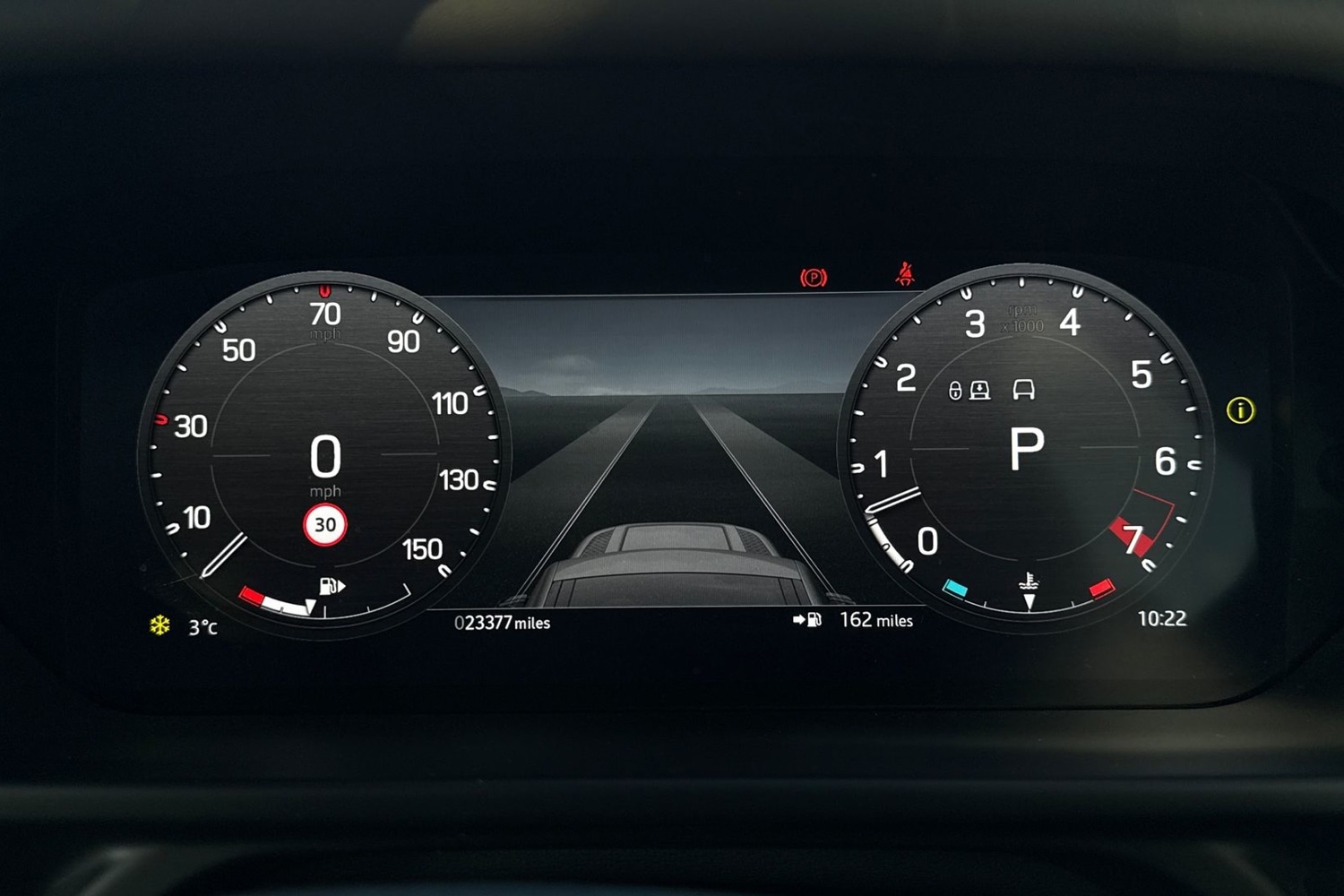 Used Land Rover Defender 2023 for sale - 77048475: Photo 16