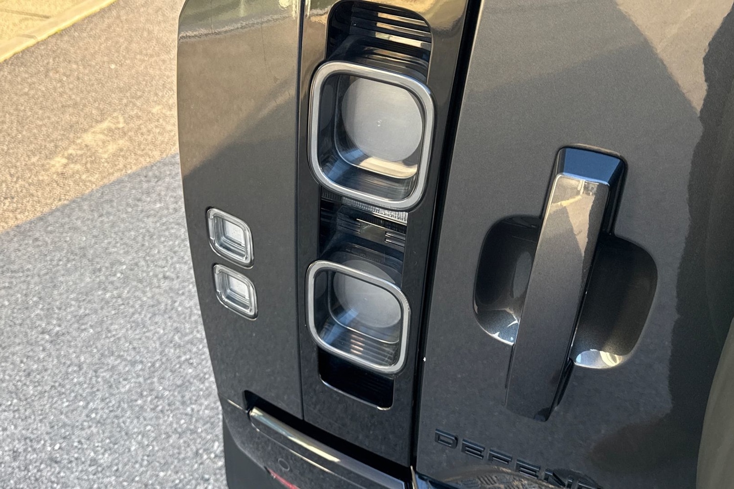 Used Land Rover Defender 2023 for sale - 77048475: Photo 26