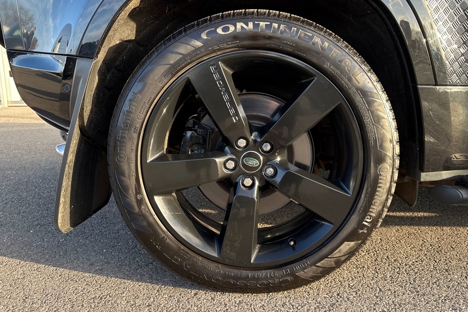 Used Land Rover Defender 2023 for sale - 77048475: Photo 38