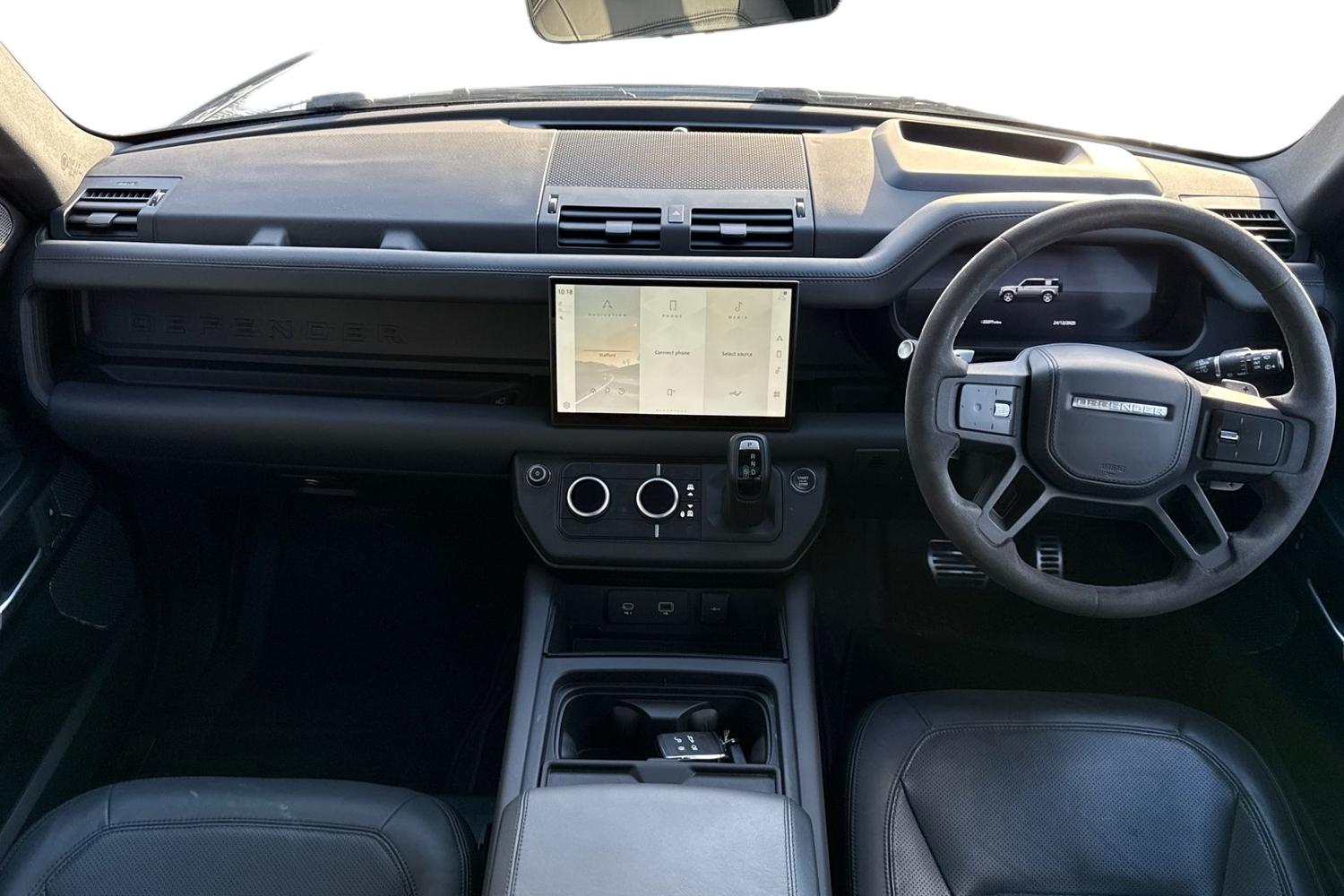 Used Land Rover Defender 2023 for sale - 77048475: Photo 9