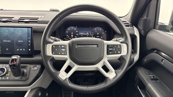 Used Land Rover Defender 2024 for sale - 77654337: Photo 15