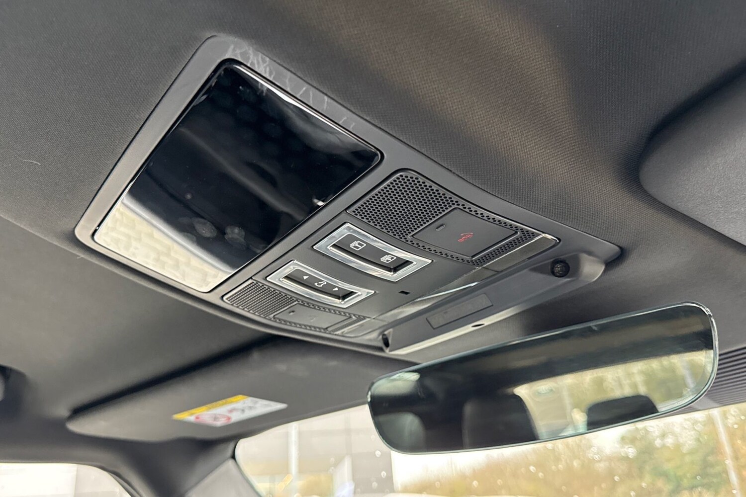 Used Land Rover Defender 90 2024 for sale - 77654337: Photo 24