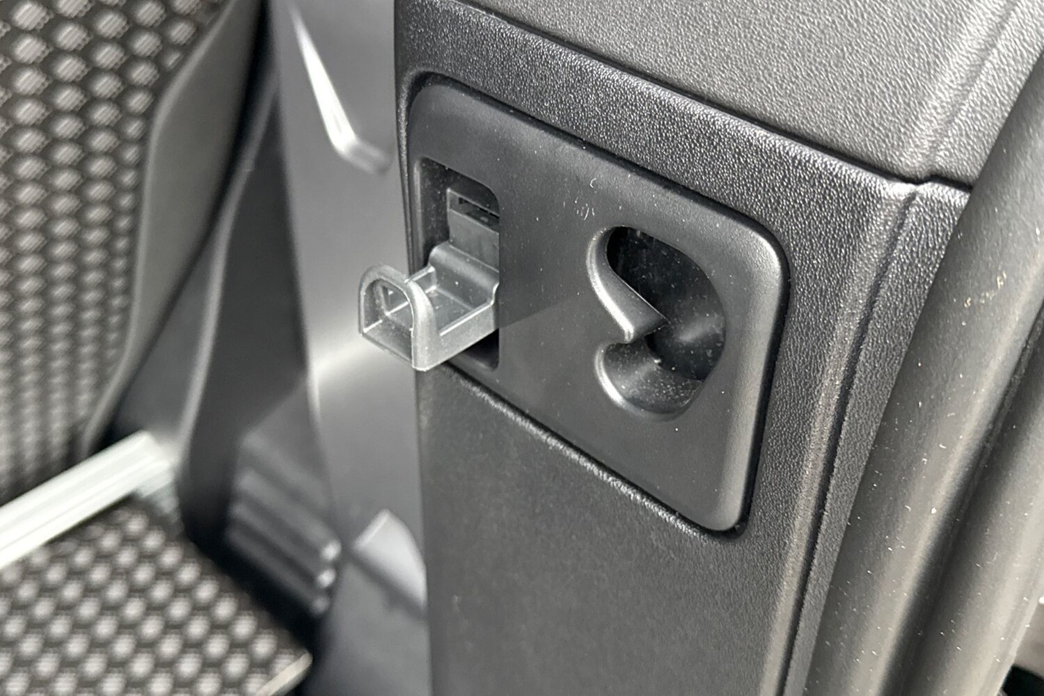 Used Land Rover Defender 90 2024 for sale - 77654337: Photo 28