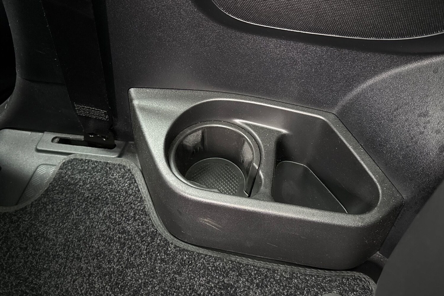 Used Land Rover Defender 90 2024 for sale - 77654337: Photo 44