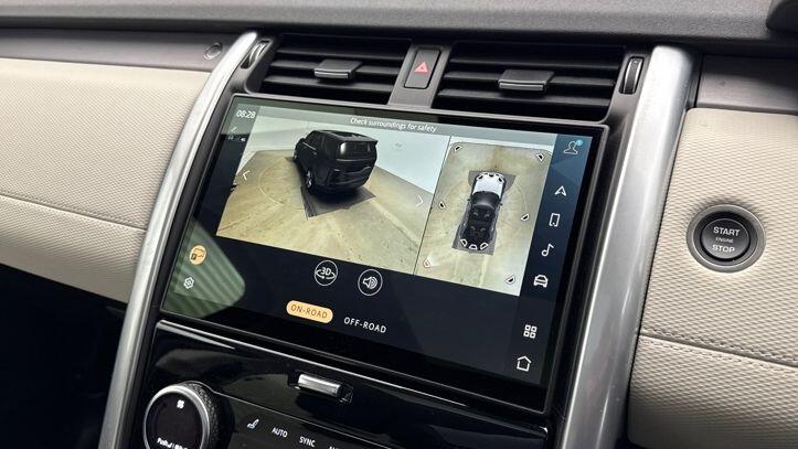 Used Land Rover Discovery 2025 for sale - 77919323: Photo 13