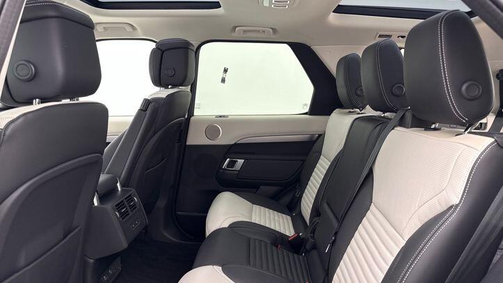 Used Land Rover Discovery 2025 for sale - 77919323: Photo 4