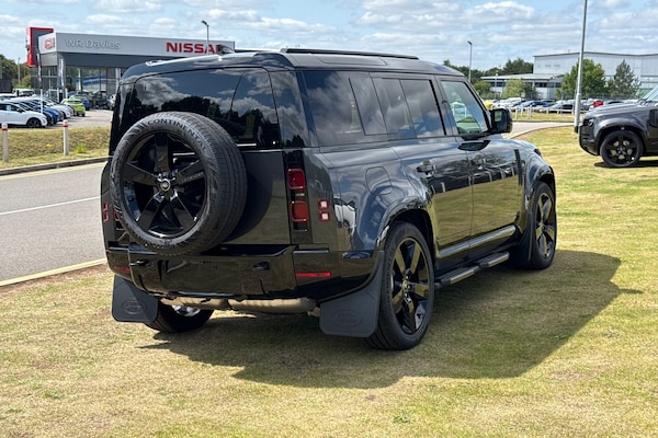 Used Land Rover Defender 110 2025 for sale - 75787282: Photo 30