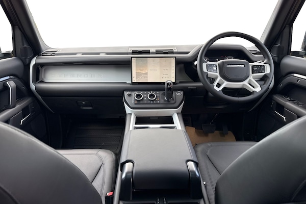 Used Land Rover Defender 110 2025 for sale - 75787282: Photo 9
