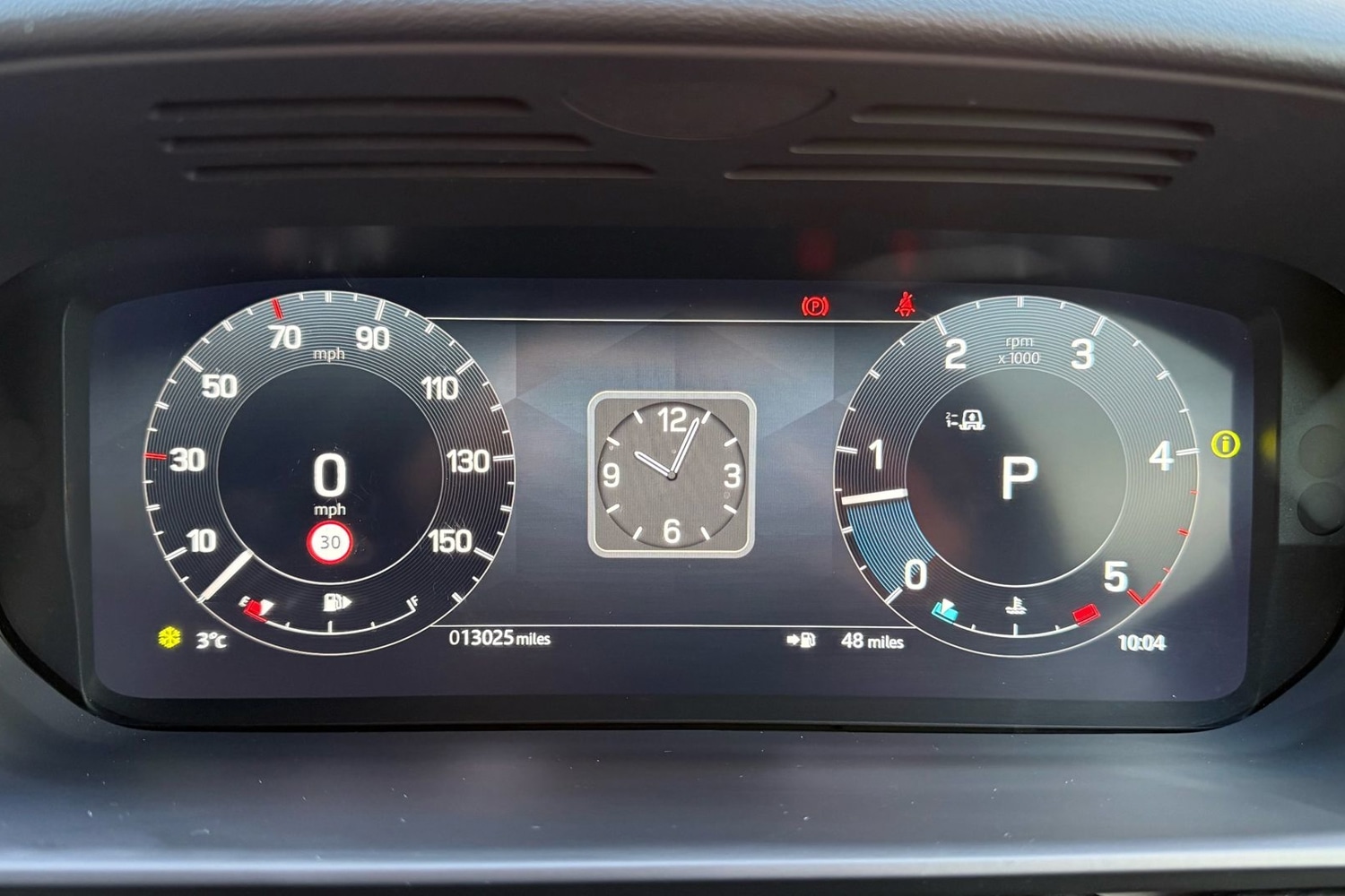 Used Land Rover Discovery 2024 for sale - 77128761: Photo 16