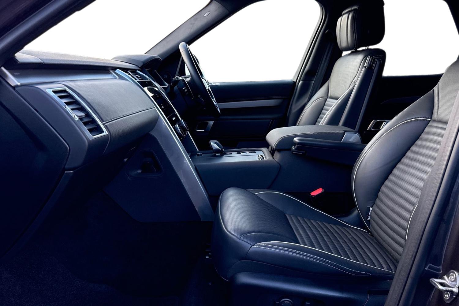 Used Land Rover Discovery 2024 for sale - 77128761: Photo 3