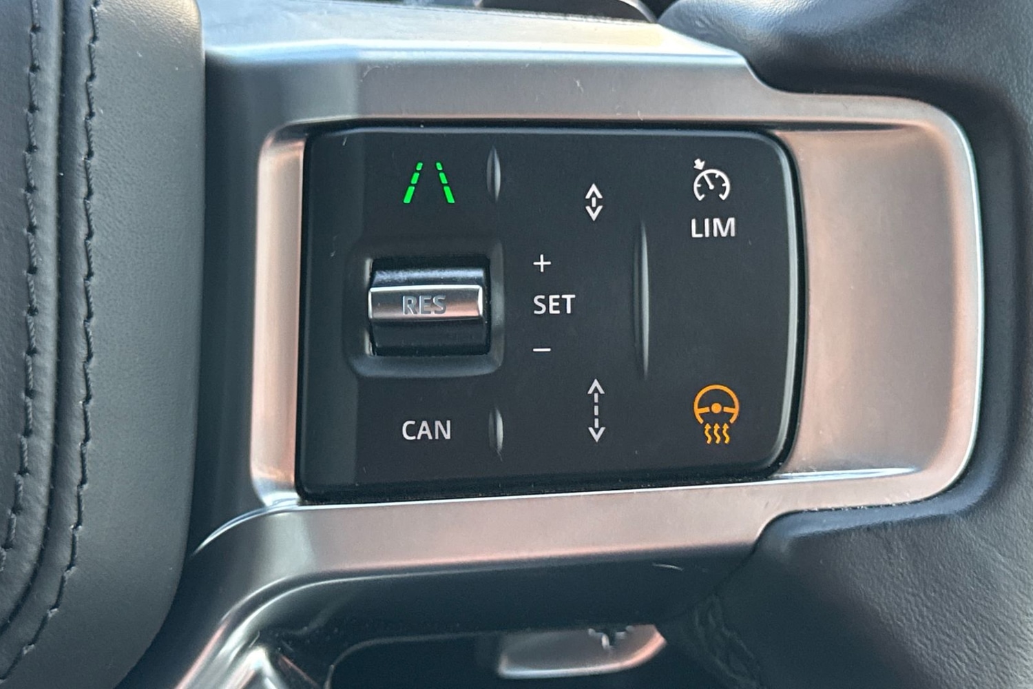 Used Land Rover Discovery 2024 for sale - 77128761: Photo 31