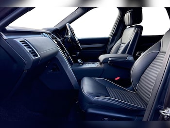 Used Land Rover Discovery 2024 for sale - 77128761: Photo