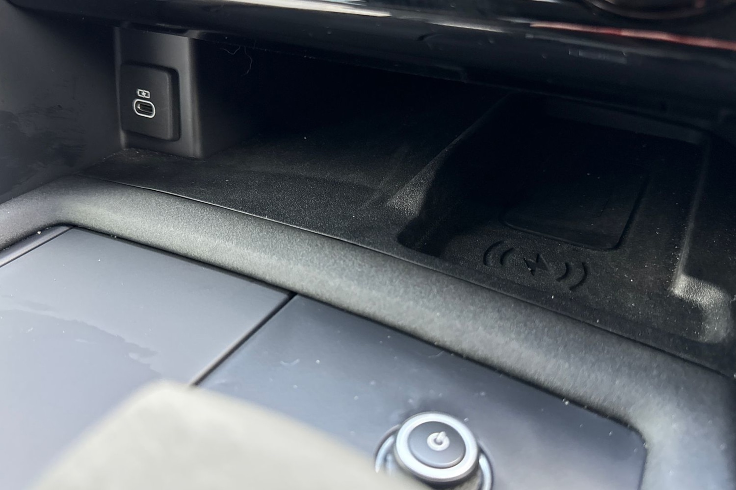 Used Land Rover Discovery 2024 for sale - 77128761: Photo 40