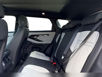 Used Land Rover Range Rover Evoque 2025 for sale - 75785827: Photo