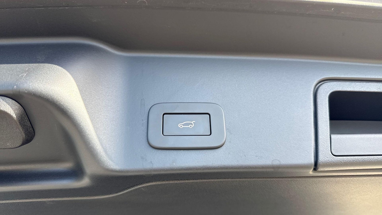 Used Land Rover Range Rover Evoque 2025 for sale - 77951856: Photo 13