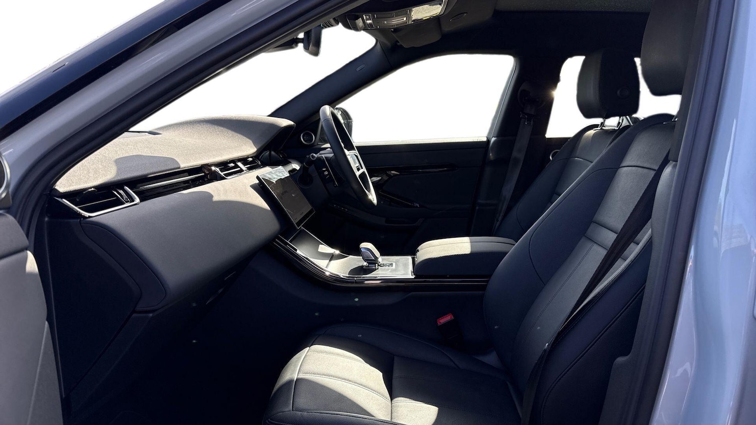 Used Land Rover Range Rover Evoque 2025 for sale - 77951856: Photo 26