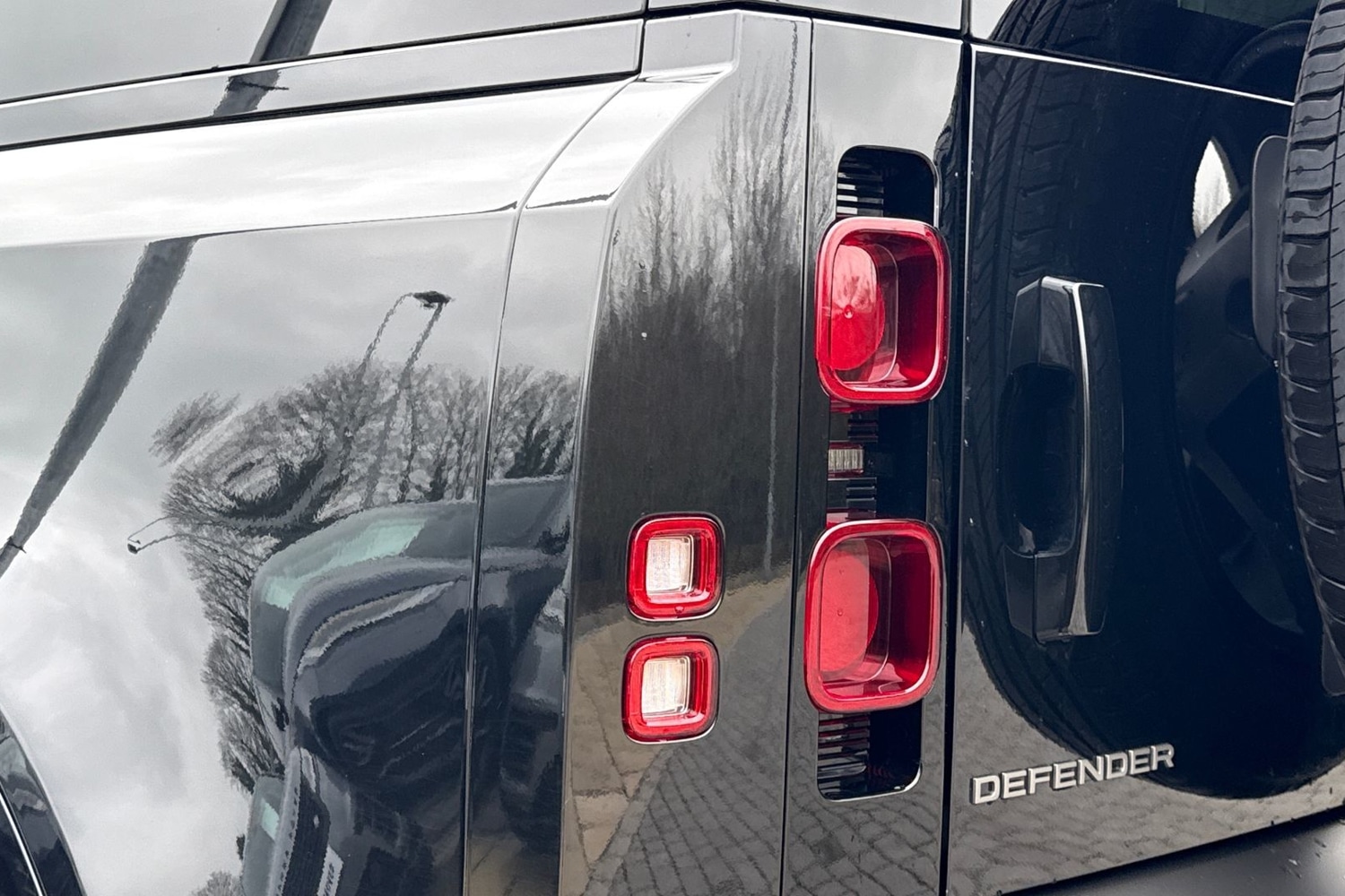 Used Land Rover Defender 90 2025 for sale - 77654235: Photo 20