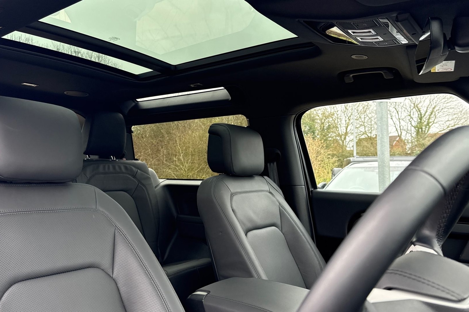 Used Land Rover Defender 90 2025 for sale - 77654235: Photo 22