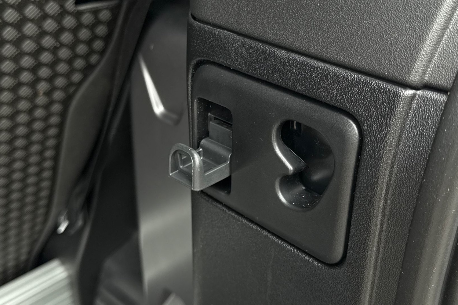 Used Land Rover Defender 90 2025 for sale - 77654235: Photo 28