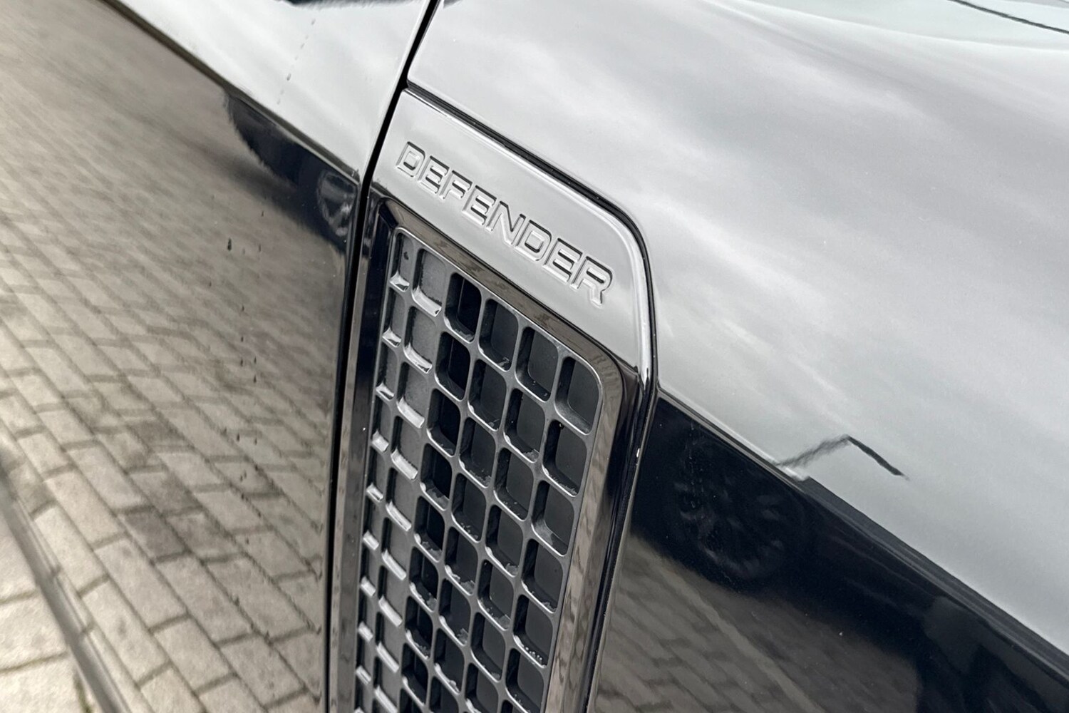 Used Land Rover Defender 90 2025 for sale - 77654235: Photo 32