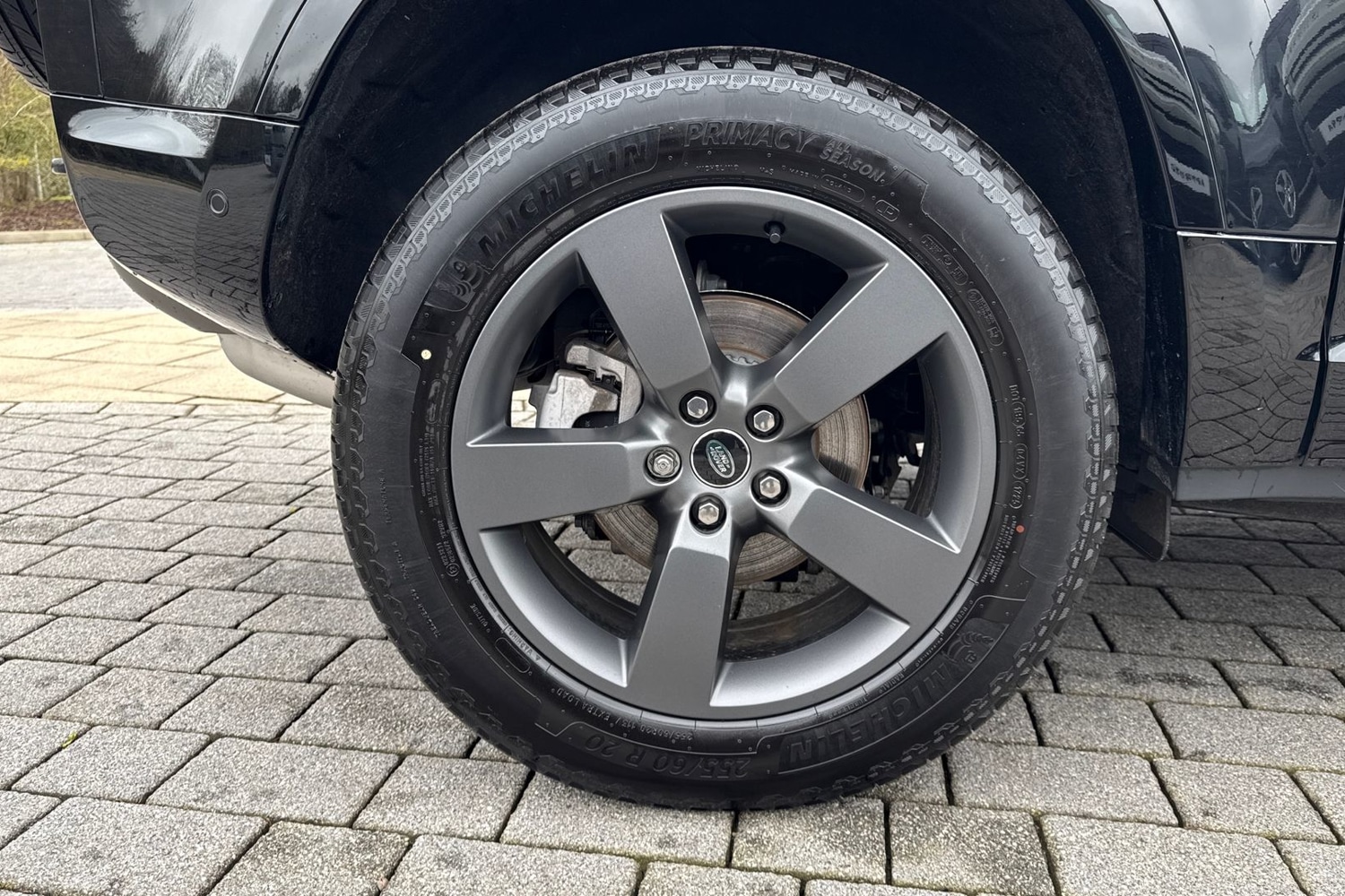 Used Land Rover Defender 90 2025 for sale - 77654235: Photo 36