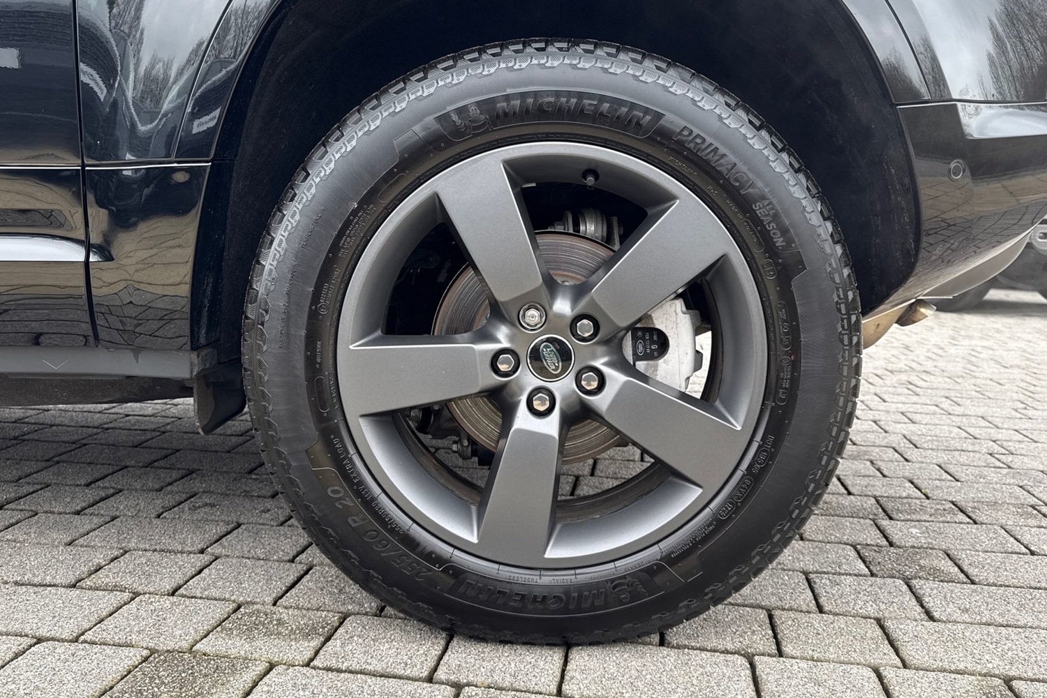 Used Land Rover Defender 90 2025 for sale - 77654235: Photo 39